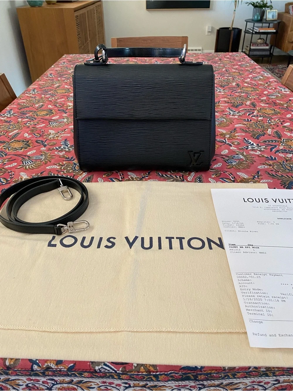 Louis Vuitton Cluny BB Noir Epi Leather Crossbody Top Handle + Receipt